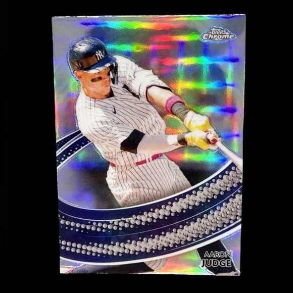 AARON JUDGE TOPPS CHROME REFRACTOR BASEBALL CARD - NEW YORK YANKEES - Picture 3 of 7